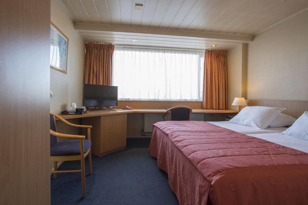 Hotel De Zwaan 4*